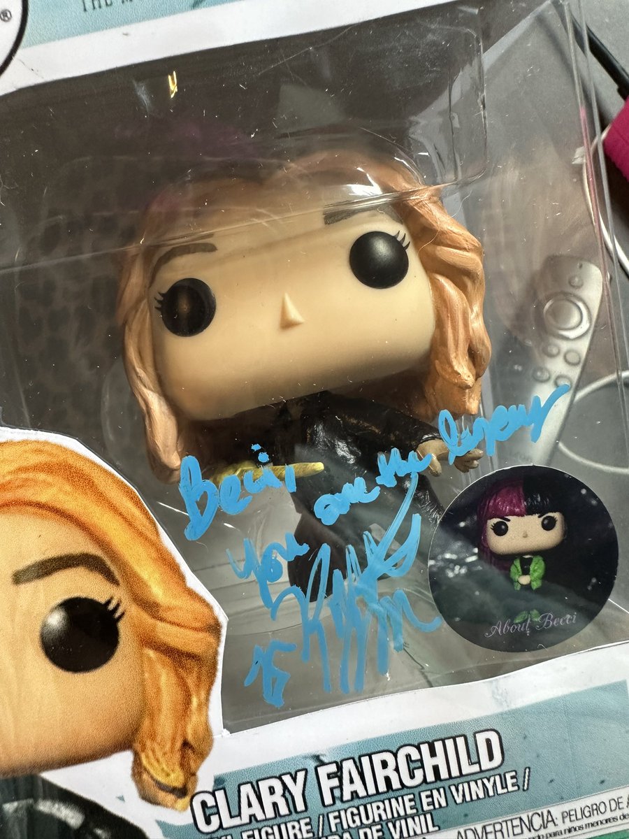 It was so nice to meet you <a href="/Kat_McNamara/">Katherine McNamara</a> 🩷🩷🩷