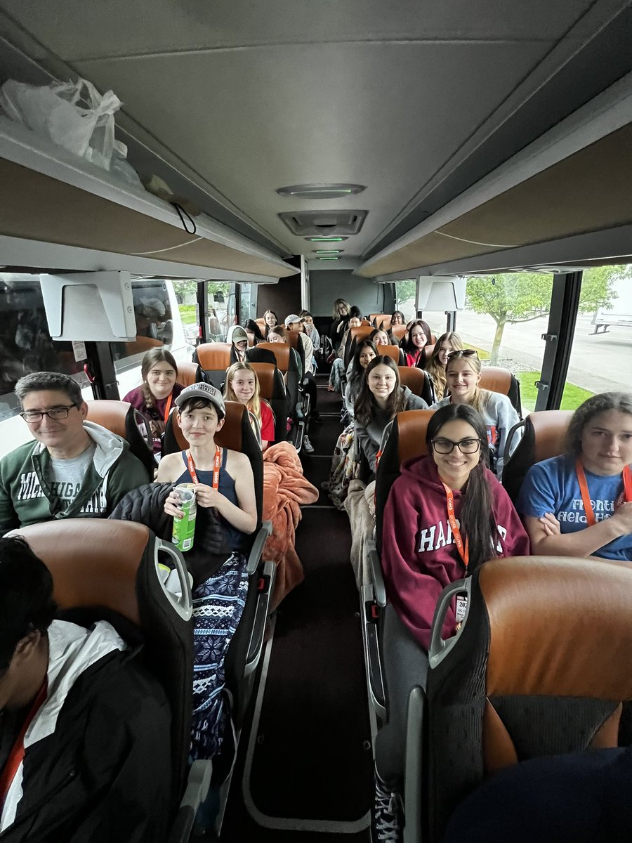 KellySyroka's tweet photo. Bus 4 is the GOAT! 
First test stop ✅
@OOMSDC https://t.co/xvWcKRjxQc