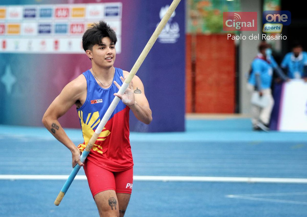 News5 on Twitter "Hindi na kasama si Elijah Cole sa pole vault men's