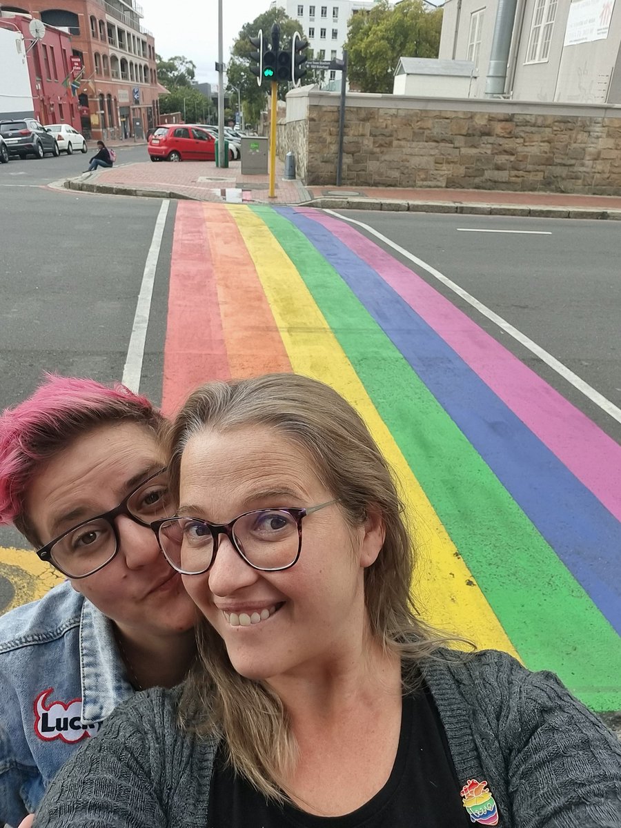 We have the freedom in South Africa that many wish for... Use your rights to fight for those who can't 😥 #uganda our thoughts are with you❤️ Fuck the Ugandan government🖕🏼

#revolution #homophobia #fight #lgbtqia #gayagenda #loveislove