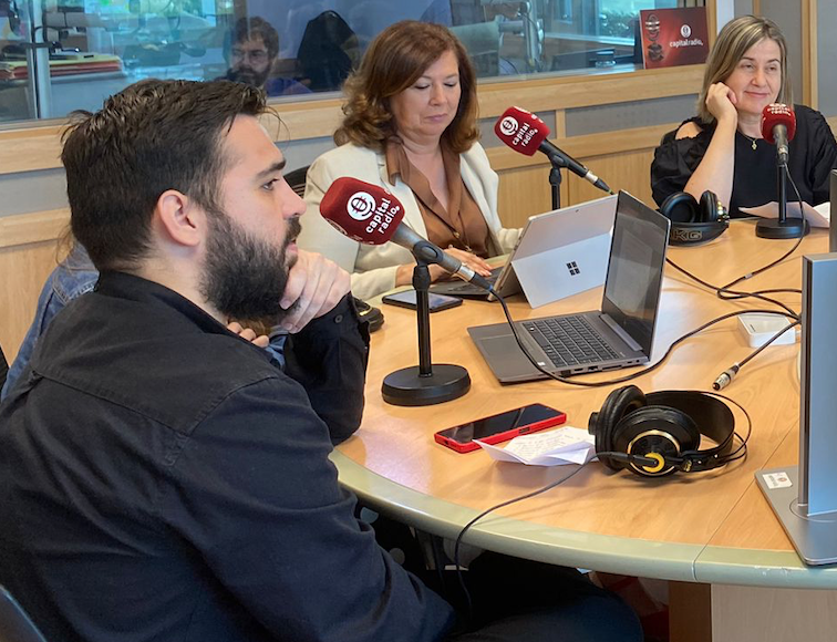 Generacciona (@generacciona) on Twitter photo 🎙"Nuestra generación es la más rebelde de toda la mesa. Somos muy críticos con el statu quo y somos una esponja en todo lo relacionado con la tecnología y la nuevas formas de trabajo"
🗣Sergio Pérez - Generación Z
📻 En el <a href="/ForoRRHH/">Foro Recursos Humanos</a> desde <a href="/CAPITALRADIOB/">CAPITAL RADIO</a>
#DiversidadGeneracional 🎙"Nuestra generación es la más rebelde de toda la mesa. Somos muy críticos con el statu quo y somos una esponja en todo lo relacionado con la tecnología y la nuevas formas de trabajo"
🗣Sergio Pérez - Generación Z
📻 En el <a href="/ForoRRHH/">Foro Recursos Humanos</a> desde <a href="/CAPITALRADIOB/">CAPITAL RADIO</a>
#DiversidadGeneracional