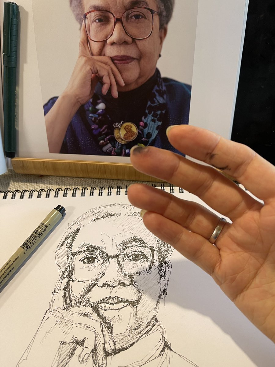 artriikkakevo's tweet photo. How do you often recognise an artist?
#Messy #Handdrawing #Permanent #ArchivalInk #Inked 🙃 https://t.co/HekiZrXaDi