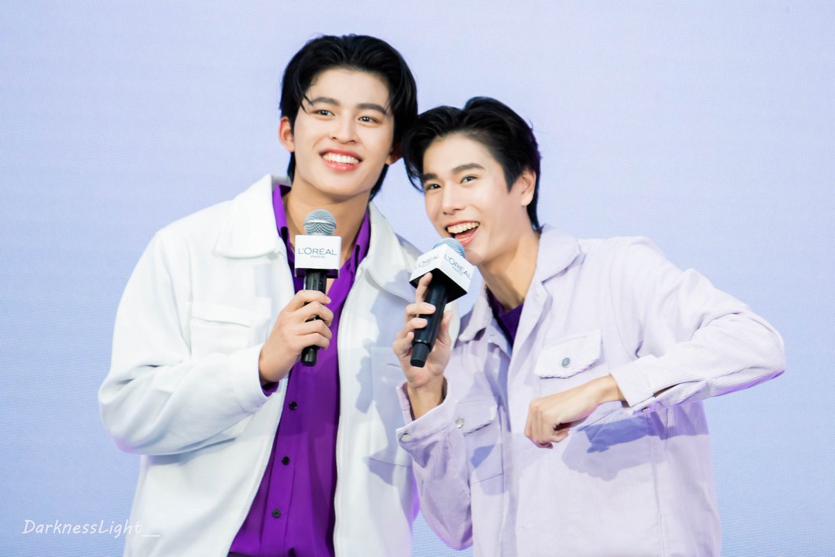 DarknessLight__'s tweet photo. หัวจุ่ม หัวใจ 🫶

#ปอนด์ภูวินทร์ 
#ppnaravit  || @ppnaravit 
#phuwintang || @phuwintang https://t.co/tjsLujNsp0