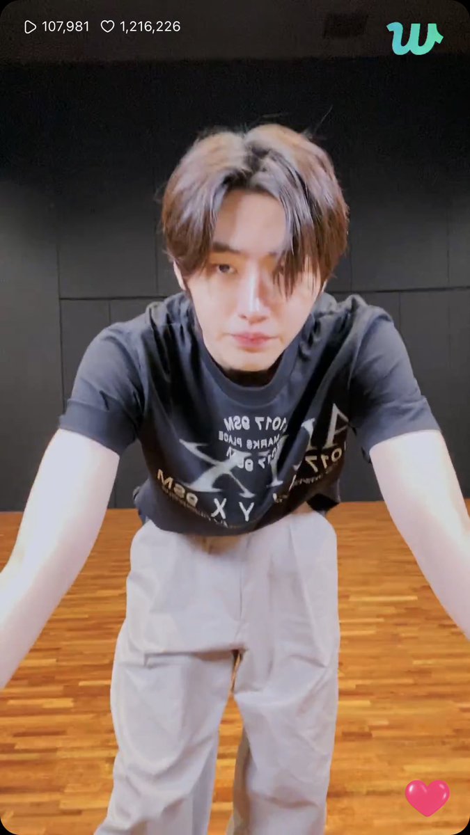 0215jaeyun's tweet photo. ANOTHER STUNNER https://t.co/ZKdmzsAxQJ