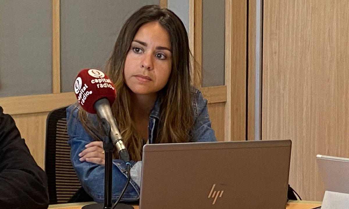 Generacciona (@generacciona) on Twitter photo 🎙 "Una de nuestras fortalezas es la capacidad de adaptarnos a la tranformación digital que trae la Generación Z, así como el equilibrio entre la vida personal y profesional"
🗣 Almudena Ramírez - Generación Y en <a href="/Correos/">Correos</a>
📻 En el <a href="/ForoRRHH/">Foro Recursos Humanos</a> desde <a href="/CAPITALRADIOB/">CAPITAL RADIO</a> 🎙 "Una de nuestras fortalezas es la capacidad de adaptarnos a la tranformación digital que trae la Generación Z, así como el equilibrio entre la vida personal y profesional"
🗣 Almudena Ramírez - Generación Y en <a href="/Correos/">Correos</a>
📻 En el <a href="/ForoRRHH/">Foro Recursos Humanos</a> desde <a href="/CAPITALRADIOB/">CAPITAL RADIO</a>