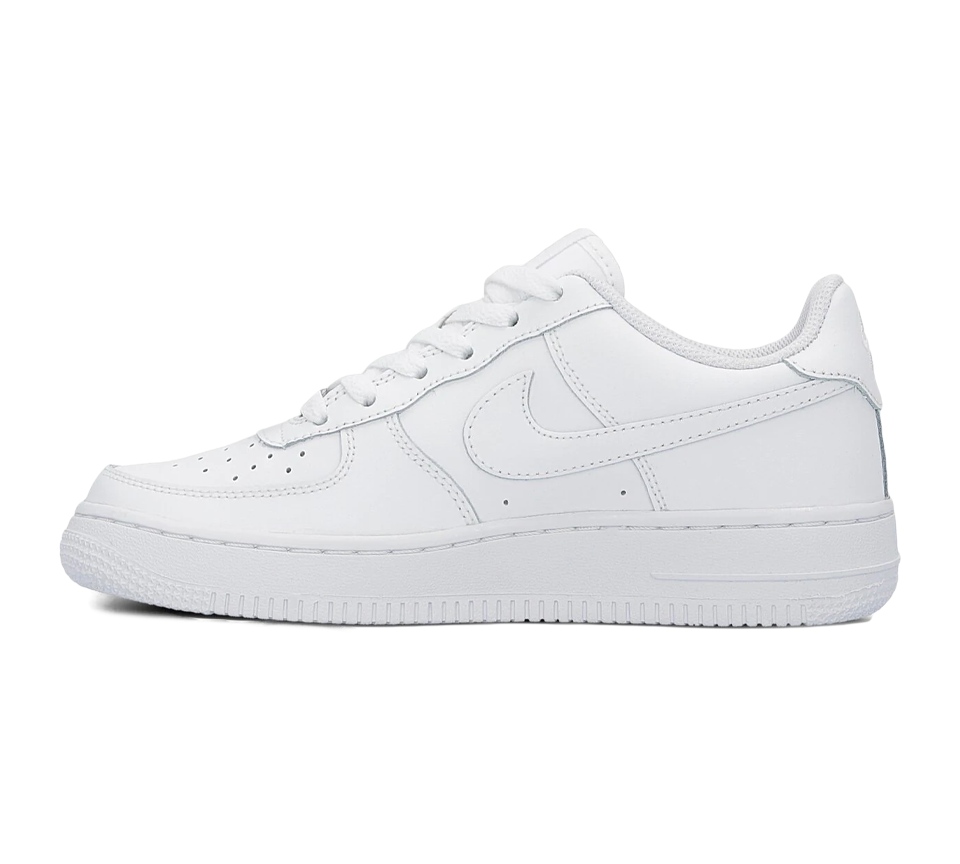 This is what legends are made of. The Nike Air Force 1 brings back the '82 hardwood icon into an everyday style in all-white 🌕🔥

Available here 👉bit.ly/3B1a4kt

#adidas #adidasshoes #adidasrunning #adidasoriginals #onlineshop #onlineshopping #lowestprice #highquality