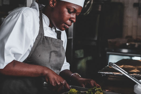 ⚽️ Our KochCup project wants to capitalise on the popularity of the #euro2024 championship to help mainstream #sustainablefood 

📌 How? Through organising a competition of sustainable recipes! 

👉🏾 The call for entries is open now: bit.ly/42wDMJM