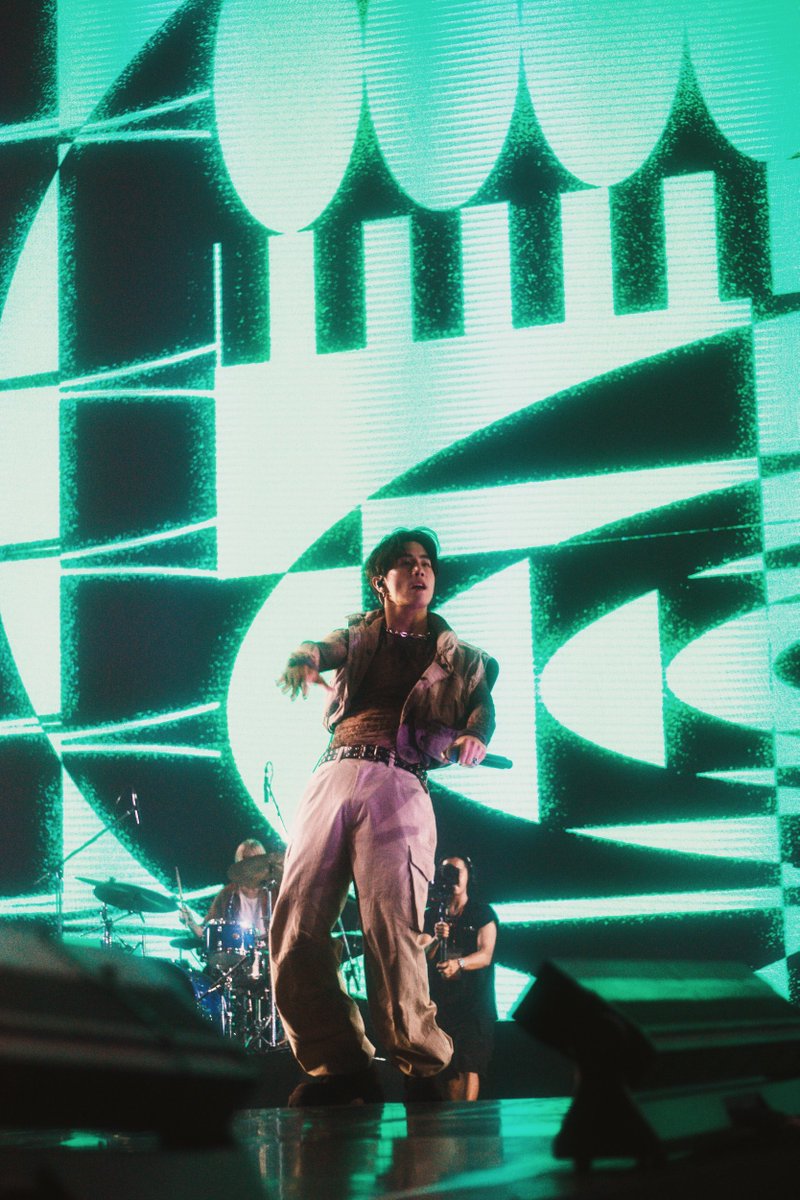 Mark Tuan Official tweet media