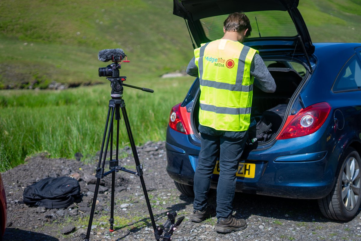 PPG_Photography's tweet photo. BTS photography for a short film called 'Hannah'.
Love doing jobs like this because I get to meet and work with some wonderful creatives.

Photos by: Grant Keelan
#ppgphotography #creativescotland  #behindthescenes #filmmaking #filmmaker #actor #model #creativephotography https://t.co/ndwhSJx4sr