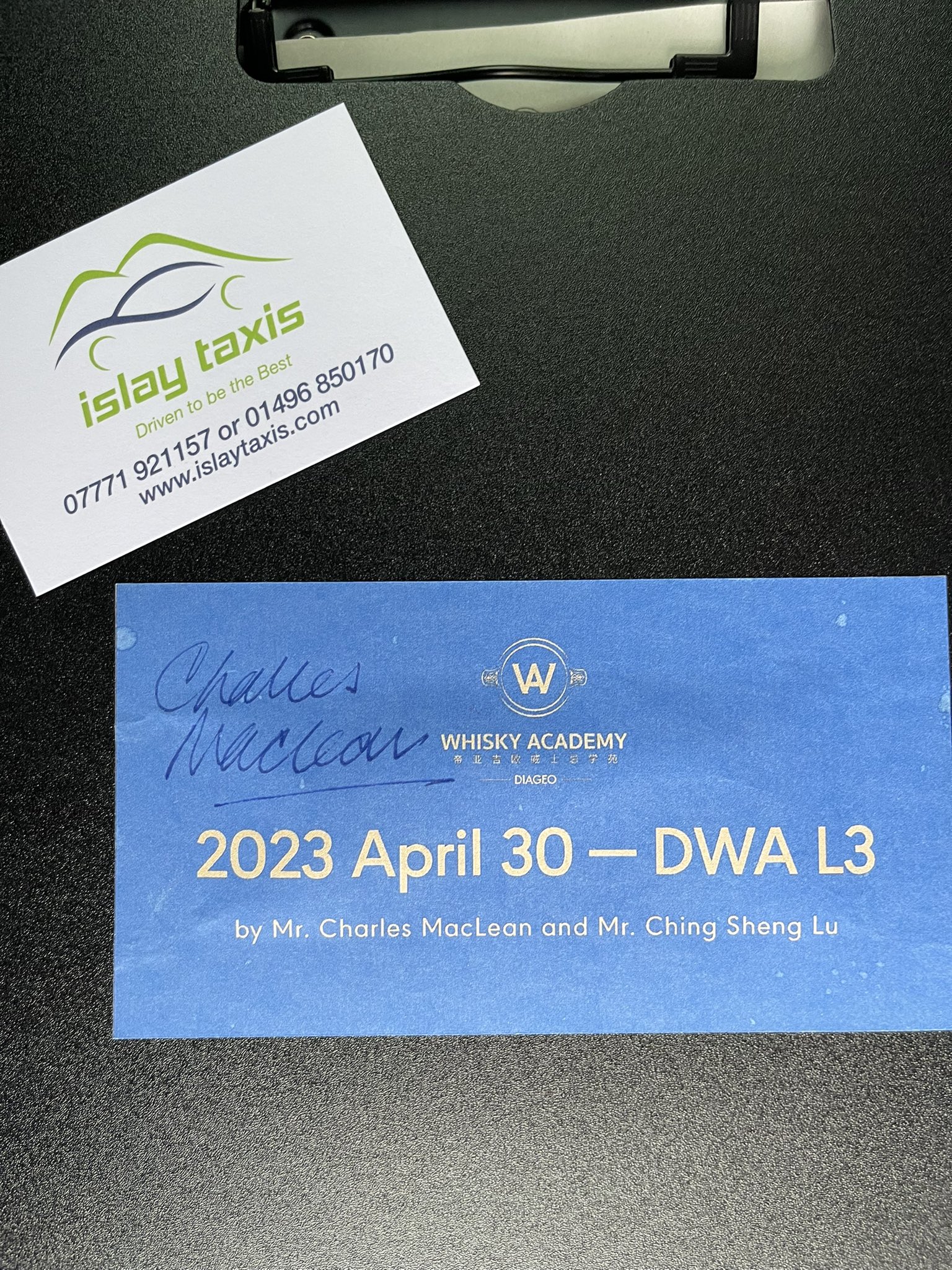 Islay Taxis (islay_taxis) / Twitter