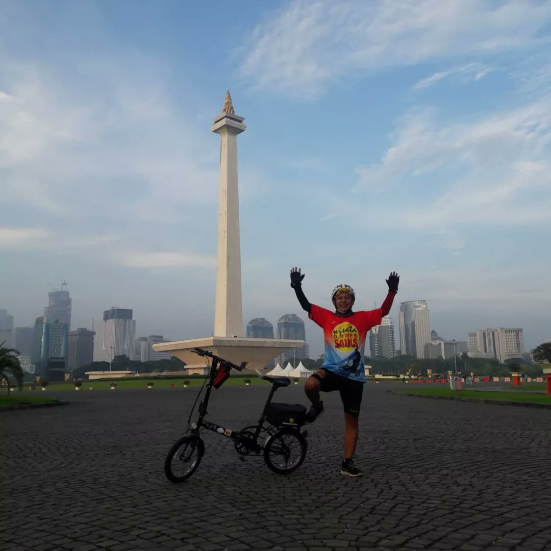 i like monday
back to Ibukota Jakarta...saiks dab

#MenjadiSederhanaTanpaPura2
#BeraniTidakDisukai
#BeraniBeda