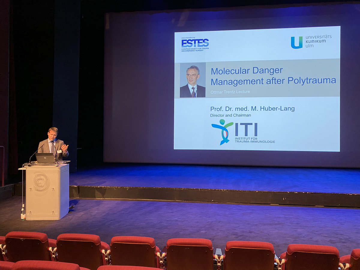 Martijn van Griensven (@mvangriensven) on Twitter photo Prof. Markus Huber-Lang giving a superb overview on molecular danger management after #polytrauma #ECTES2023 <a href="/SfbTrauma/">SFB-Trauma</a> <a href="/uni_ulm/">Universität Ulm</a> Prof. Markus Huber-Lang giving a superb overview on molecular danger management after #polytrauma #ECTES2023 <a href="/SfbTrauma/">SFB-Trauma</a> <a href="/uni_ulm/">Universität Ulm</a>