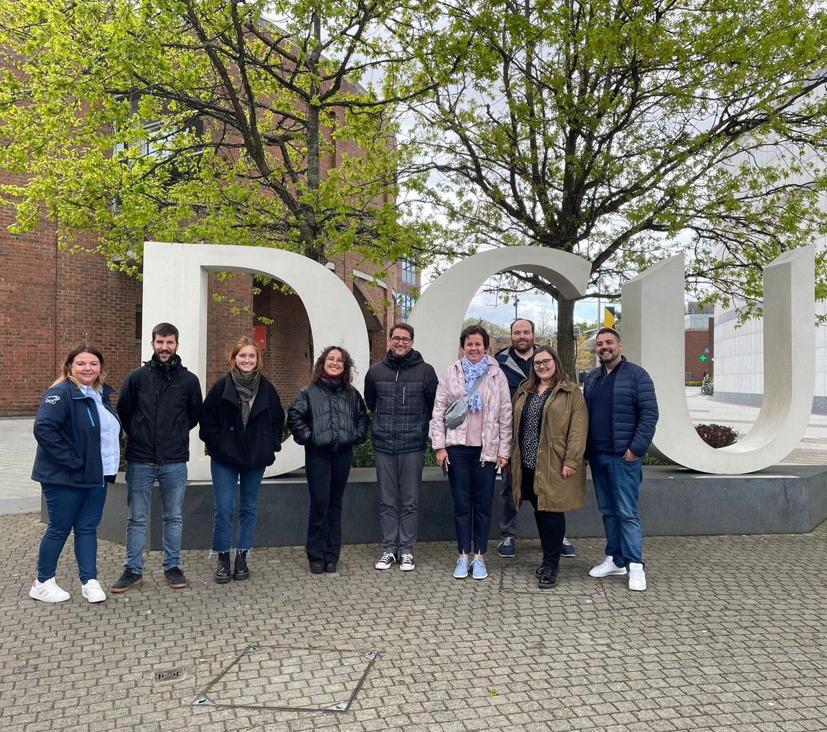 Last week @DCUWater hosted @ECIUniversities partners for our @citizenarenas projects. Researchers from @ktuspace @ICTA_UAB @INSAToulouse @UnivAveiro got a @DCU campus tour from Ruth! 
#EngagedResearch #SmartER 
@DaireKeogh @DCU_Research  @DCUFSH @hegarty_susan