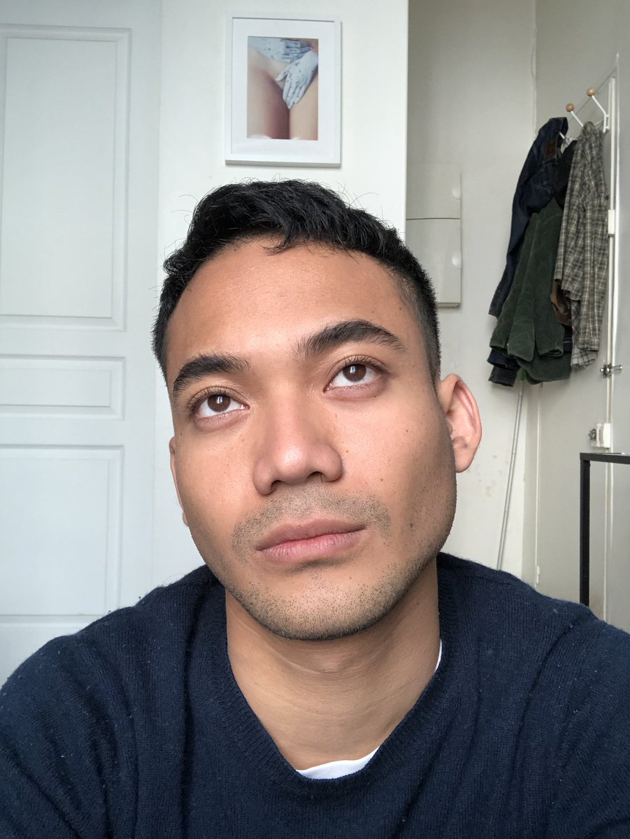 endofacliff's tweet photo. Skinnier and gayer than ever https://t.co/F68ve01ne0