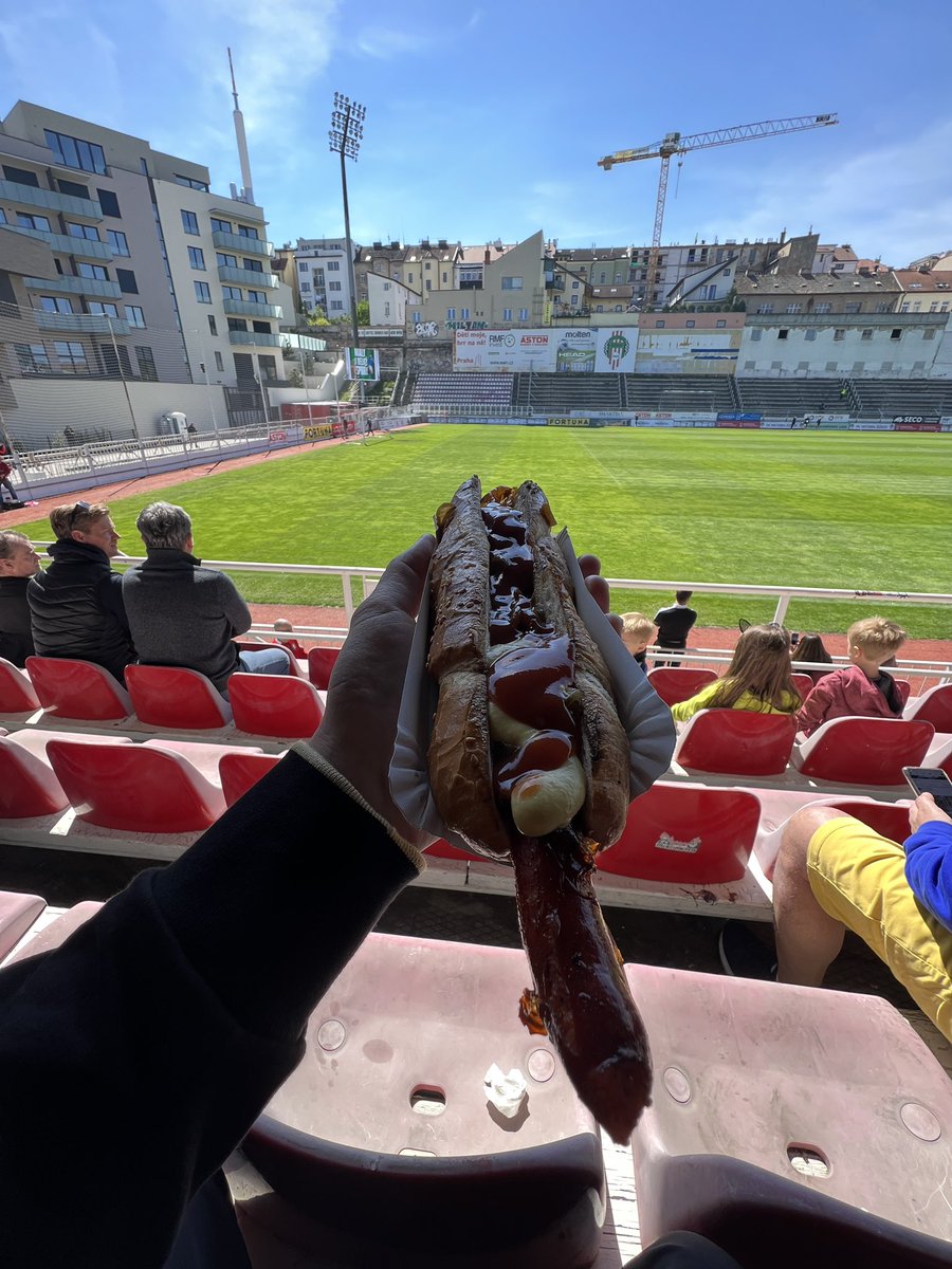 petrmottl's tweet photo. AC Sparta Praha B - FK Varnsdorf
2:0 ⚽️
Attendance 512 🙋‍♂️
8. 5. 2023
#acs #acsparta #sparta #acspartapraha #spartapraha #1893 #acs1893 #antislavisti #antisks #groundhopping #groundhopper https://t.co/N6oi6el5wi