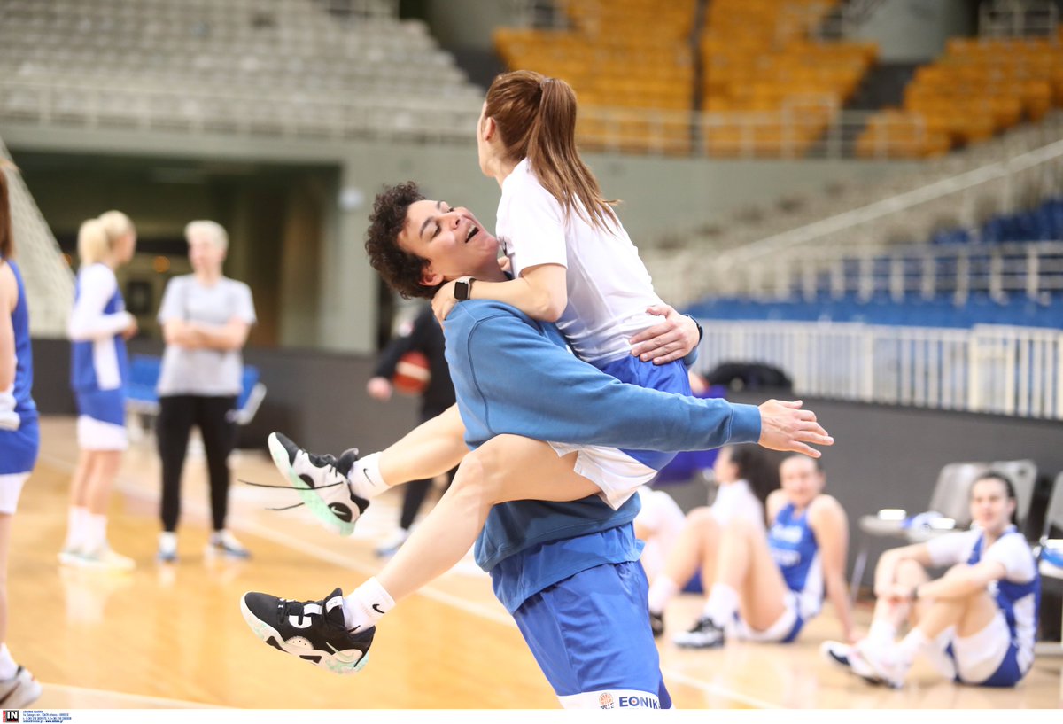 Hellenic Basketball (@hellenicbf) on Twitter photo Yes we are back!!! Because the National Team is a good reason to be happy! Pure joy!!! <a href="/Arte_15/">Artemis Spanou</a> <a href="/EuroBasketWomen/">FIBA Women's EuroBasket</a> #EuroBasketWomen #Mazi #HellasBasketball 🏀🇬🇷 Yes we are back!!! Because the National Team is a good reason to be happy! Pure joy!!! <a href="/Arte_15/">Artemis Spanou</a> <a href="/EuroBasketWomen/">FIBA Women's EuroBasket</a> #EuroBasketWomen #Mazi #HellasBasketball 🏀🇬🇷