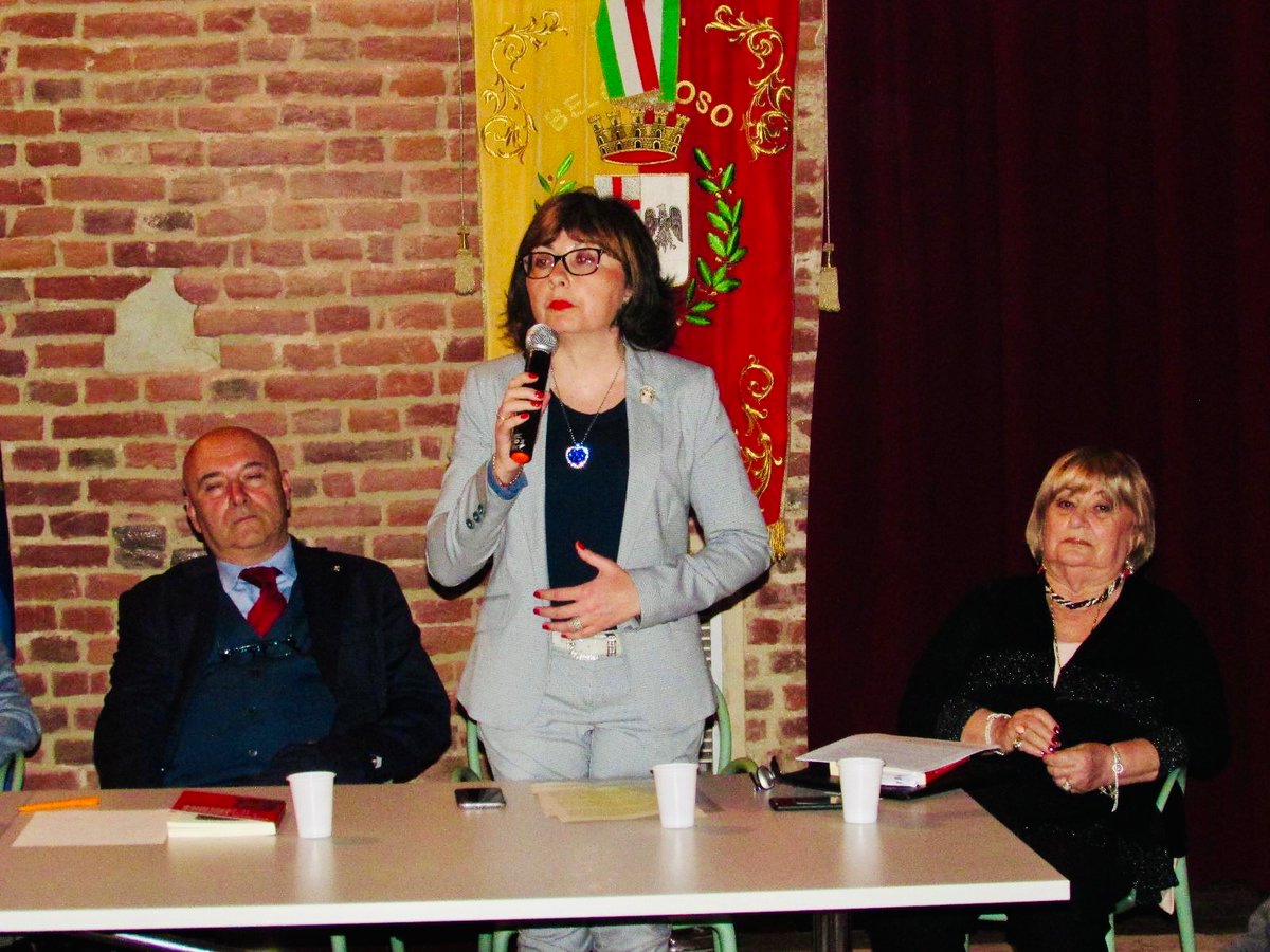 AlessiaPotecchi's tweet image. 📌Dal mio intervento alla presentazione del libro su P. Carniti a #Belgioioso “Carniti ha vissuto con passione un tempo in cui il Sindacato ha saputo imporre alle agende della politica la centralità della condizione operaia, le esigenze di affermazione dei diritti dei lavoratori”