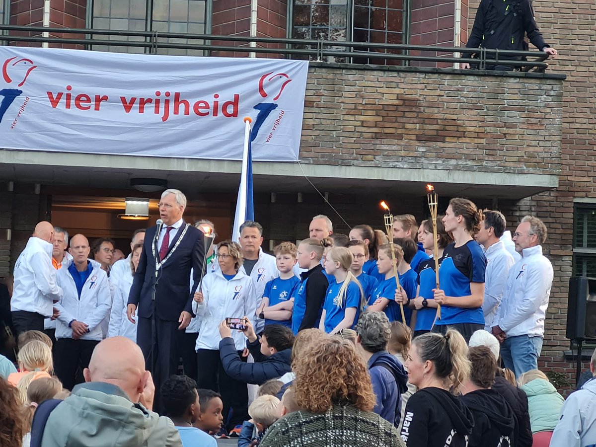 AV Rijnsoever tweet media