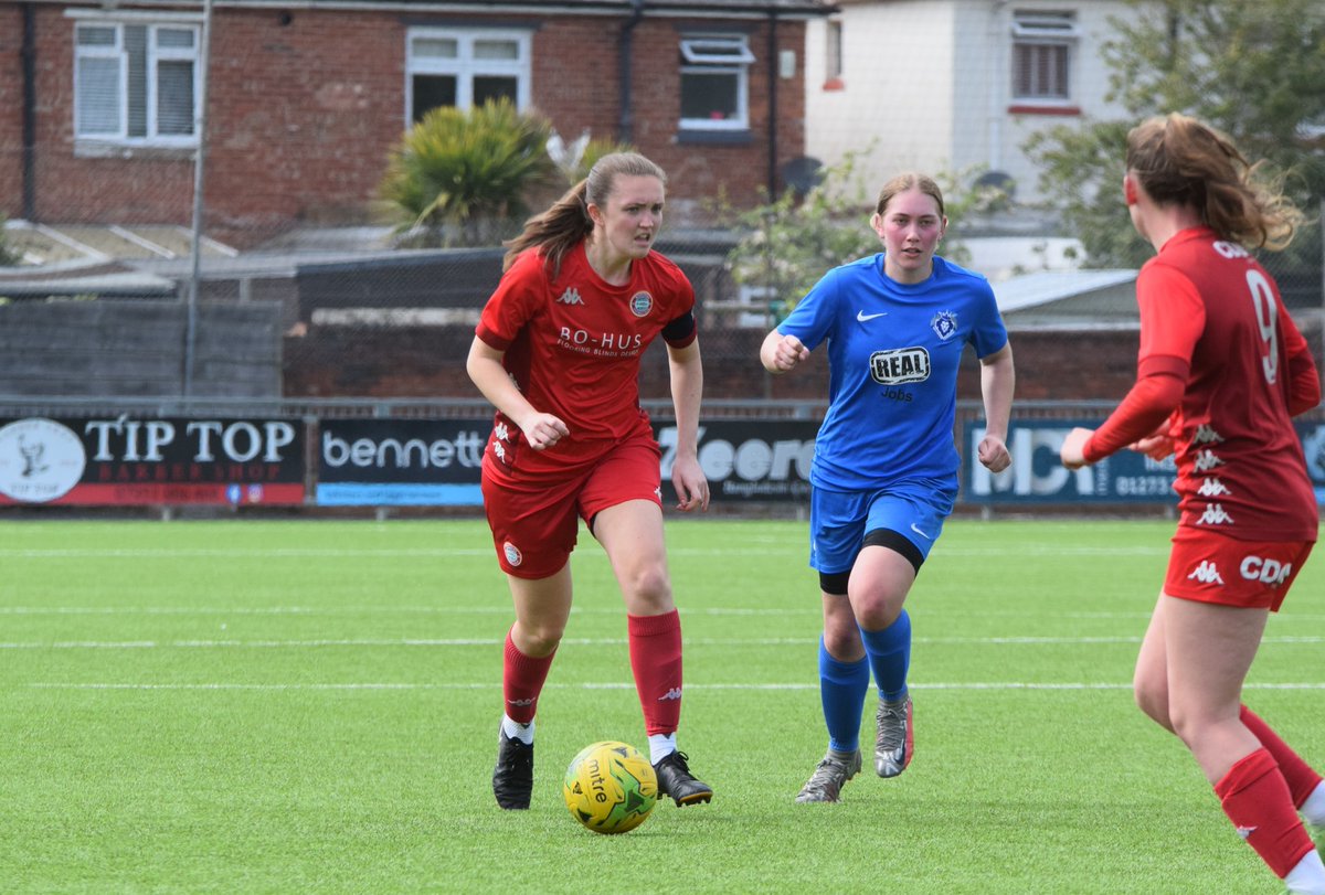 WorthingFCWomen's tweet photo. Another Milestone ✅

@ellierussell2 &amp; @Gemsw9 have both reach 10+ goals in all competitions this season 

With Ellie scoring her 10th against Dartford last week and Gemma making it 10 against New London Lionesses they become the 5th and 6th player's to reach 10 goals this season https://t.co/SUWQwiLYpX