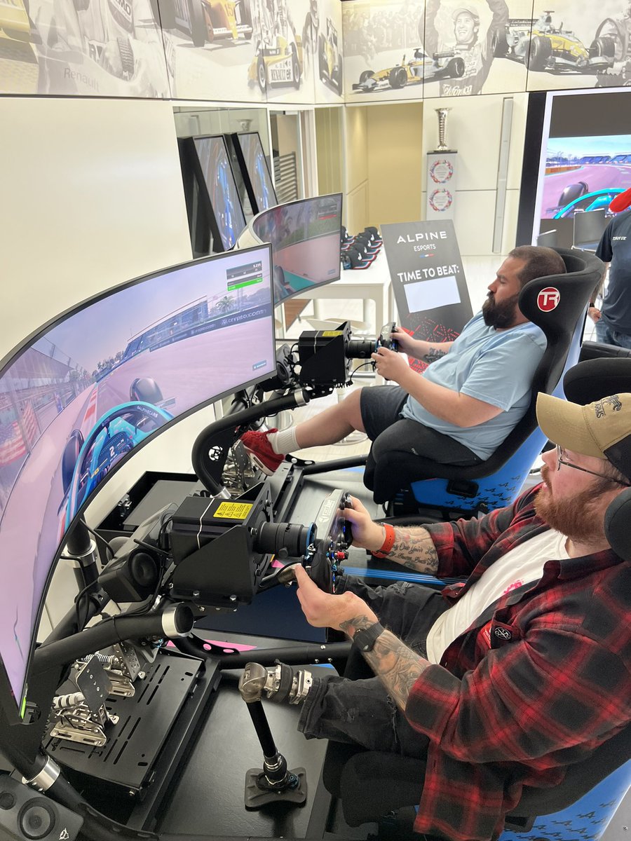 Etienne Gray - Gray7256 tweet media