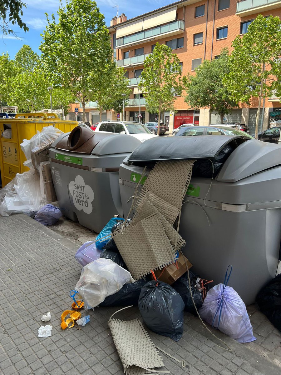 SantFostInforma's tweet photo. Otro lunes de mierda #santfost https://t.co/vC4j1DpJkT