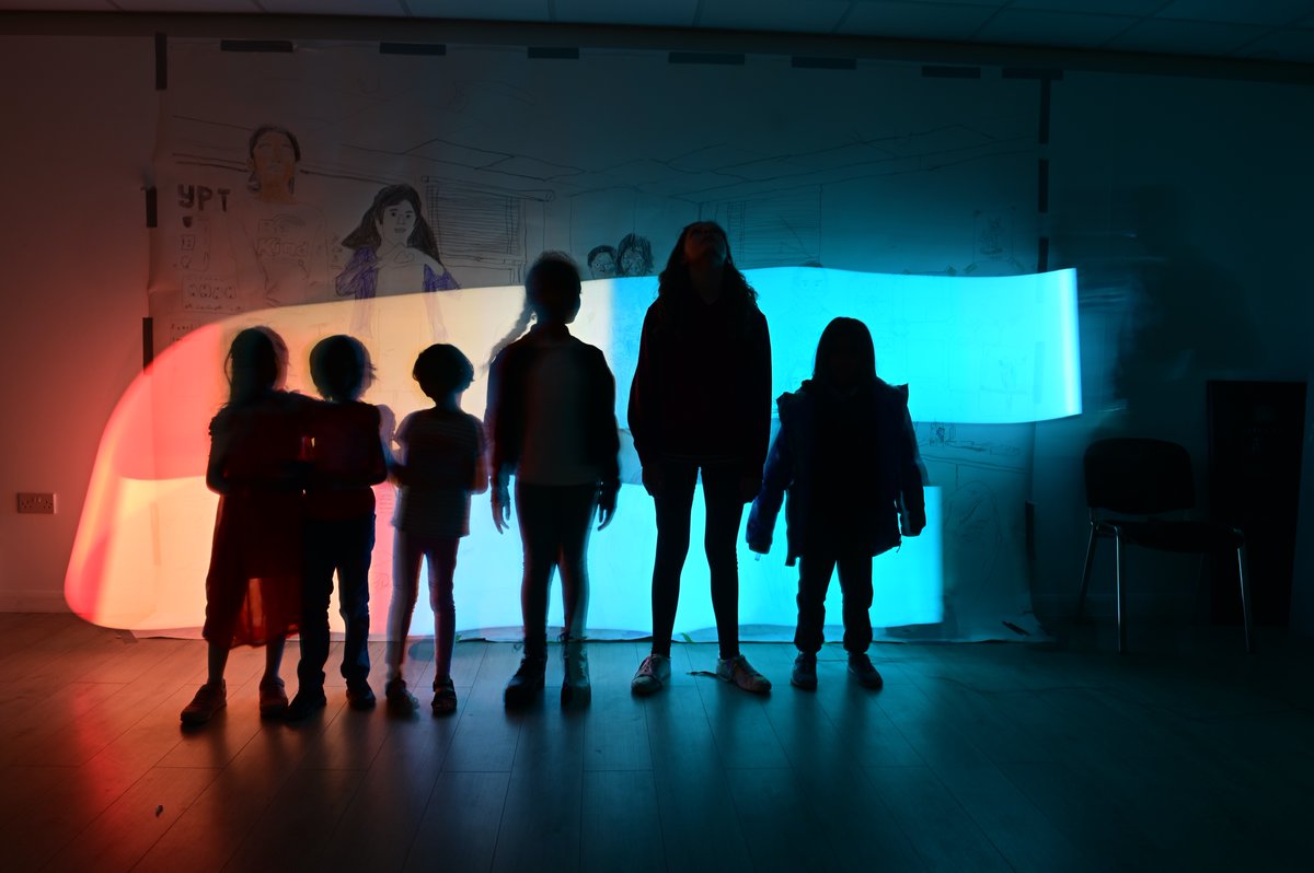 jonleggephoto's tweet photo. #LightDrawing photos by the kids from my Art of Healing workshop @Artcore_UK last week. Not bad, eh? https://t.co/bsXiAK8sxR