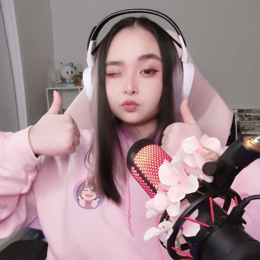 Cielvl_ttv's tweet photo. [LIVE NOW] BACK ONTO DOTA RANK ♥♥♥ let's gooo  https://t.co/7XGX8GW7Ob

#dota2 #livenow #streaming #cute #streamergirl #girlstreamer #dota2rank #dota2stream https://t.co/JGjWVU6BTP