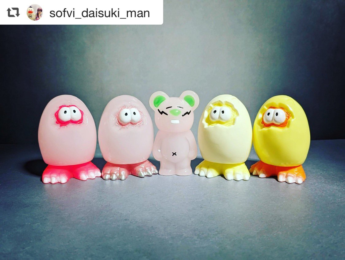 harikenjp's tweet photo. Arigato gozaimasu🥚🥚🐭🥚🥚💚
#EGGGON #エッグゴン
#NEZUMIINMYPOCKET #ネズミインマイポケット
#repost @sofvi_daisuki_man
ありがとうございました😊
#HARIKEN
#スーパーフェスティバル
#スーフェス
#sufes
#デザフェス
#デザインフェスタ
#ソフビ
#sofvi
#sofubi https://t.co/z8VmCY3QLg