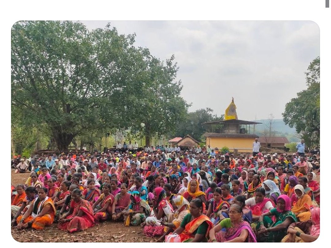 DipteshSogam's tweet photo. मा.उद्धव ठाकरे यांच्या भेटीला २००/२५० विरोधक होते असे फेसबुक लाईववर सांगण्यात आले परंतु त्यांनी आज श्री.अमोल बोळे यांच्या सुटकेसाठी उपोषणासाठी जमलेली उपस्थिति पहावी आणि हो ही फक्त २ गावची माणसे आहेत. तरी आपणास विनंती आहे कोणी दिलेल्या पत्रावर विश्वास न ठेवता प्रत्यक्ष जाऊन पहावे https://t.co/EYxuMgH1OJ