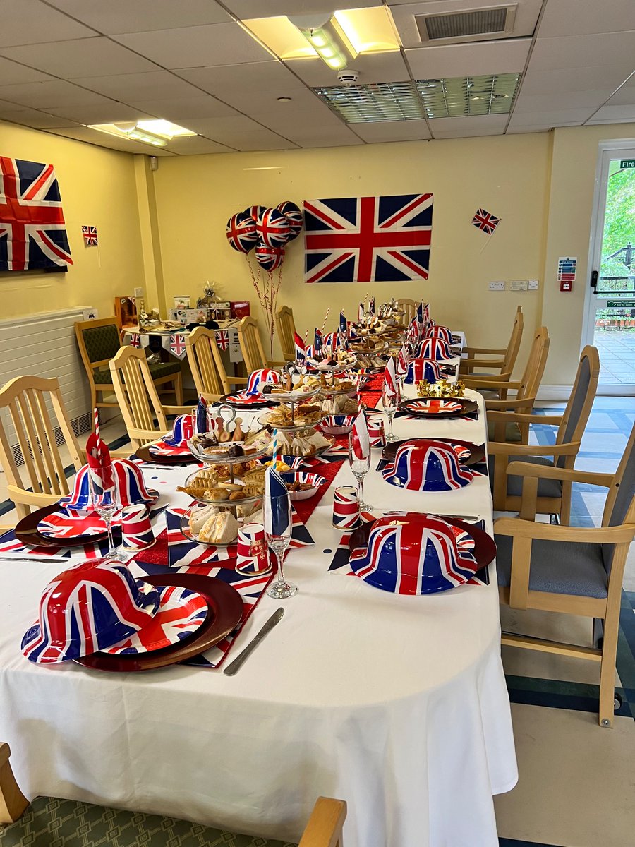 NConnieLewcock's tweet photo. @NConnieLewcock  we continue with our #celebrations for the #Coronation2023. All prepared for our buffet lunch and drinks 🥂
@NewcastleCC #coronation @Juliastar64 @charhar58 https://t.co/0fCyVJy6Uh