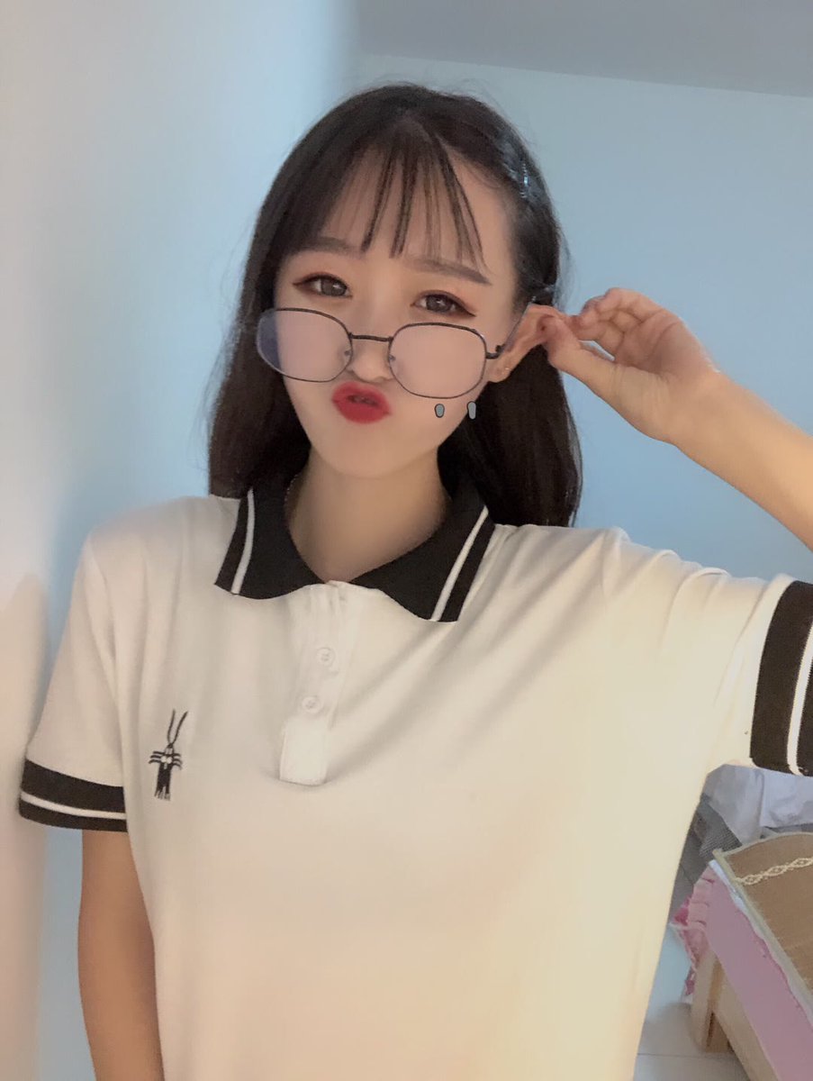 TedElizabeth6's tweet photo. @lhao6293 还有这个好事，带我一个呗 https://t.co/AZQxqD4MGk