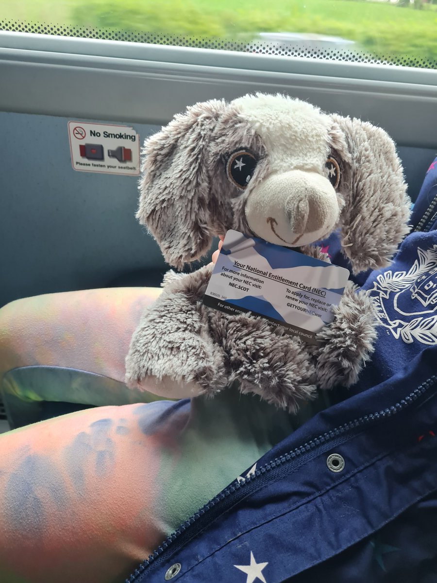 StagecoachWScot's tweet photo. The rain isn't stopping us today โ keeping the kids (and Rosie) entertained with a trip onboard the X77! ๐
We're taking advantage of our free Under22 NEC bus pass for a day out in Glasgow๐ด๓ ง๓ ข๓ ณ๓ ฃ๓ ด๓ ฟ
#FreeBusTravel #LoveMyBus #TravelTips #BusHack https://t.co/Ul3RbhAsdV