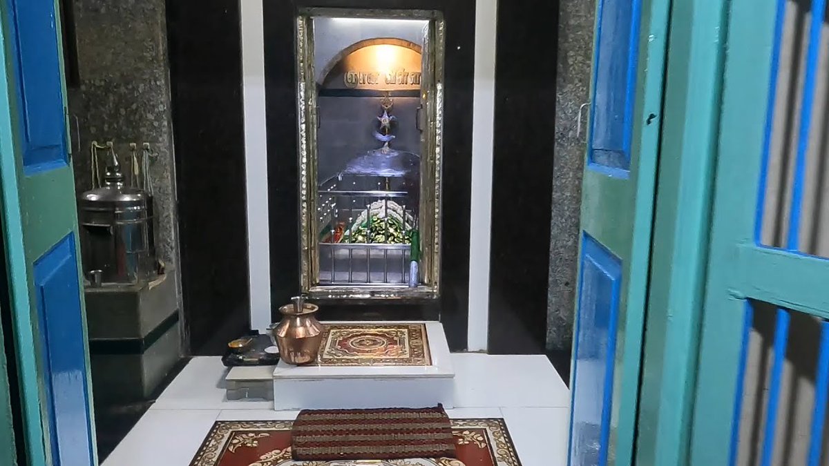 ToSiddha's tweet photo. Mastan Dargah Rayapuram | Travel To Siddha Samadhi

https://t.co/D6o4FljjxK

#siddhar #samadhi #spirituality #jeeva #samadhi #jeevasamadhi #traveltosiddhasamadhi #god #Hindu https://t.co/76JW9EZUqk