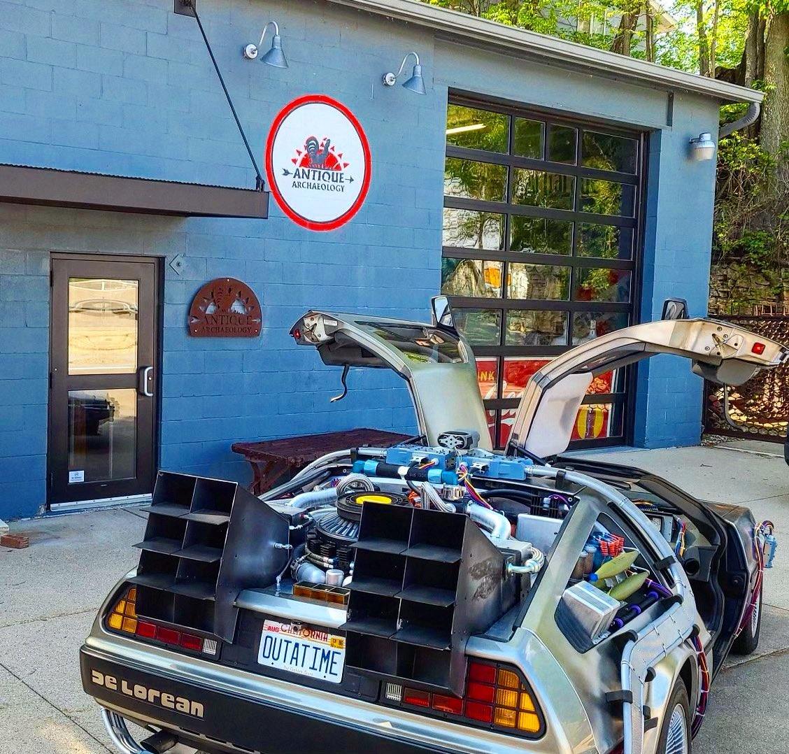 "If you're gonna build a time machine into a car, why not do it with some style?" Thanks for stopping by this weekend! 😍❤️ #delorean #backtothefuture #antiquearchaeology