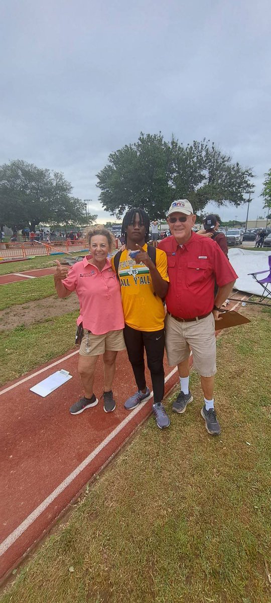 Say Hello to the NEW TAPPS 5A STATE CHAMP &amp; RECORD HOLDER <a href="/TheBryanDomino/">BD2 ✞</a> 
Bryan ended the competition with a monster jump on his very 1st attempt 23’ 3.25”.  
<a href="/vypehouston/">VYPE Houston</a> <a href="/TXMileSplit/">Texas MileSplit</a> <a href="/TTFCA/">TTFCA</a>