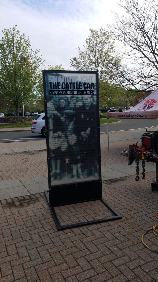 Michele Carlson tweet media