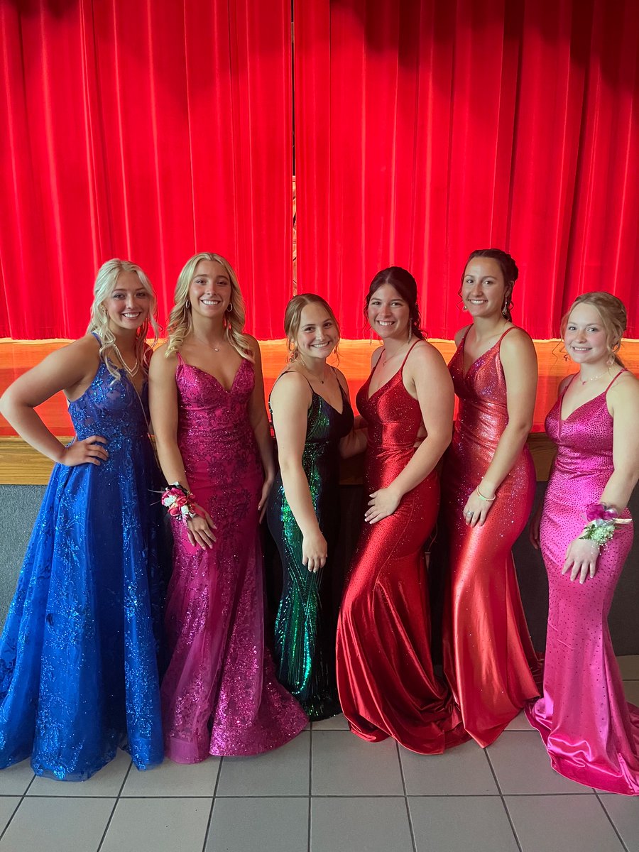 These Lady Generals decided to turn in Softball Uniforms for Prom Dresses Saturday night!!