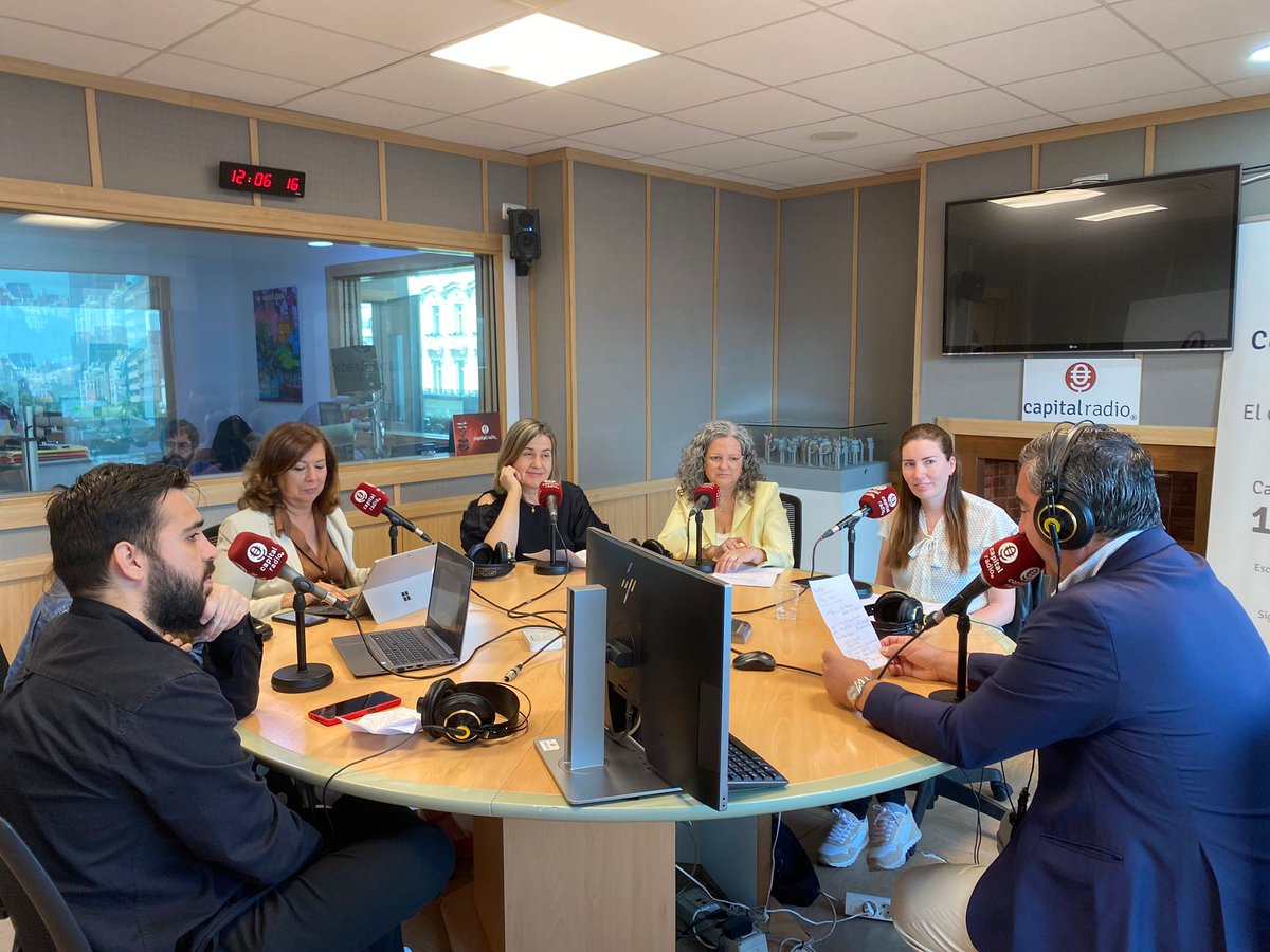 Generacciona (@generacciona) on Twitter photo 📻 ¡Gran programa hoy en el <a href="/ForoRRHH/">Foro Recursos Humanos</a> desde <a href="/CAPITALRADIOB/">CAPITAL RADIO</a>! Hablando sobre la #DiversidadGeneracional en <a href="/Correos/">Correos</a>, con la colaboración de <a href="/enagas/">Enagás</a>, <a href="/Sandoz_Global/">Sandoz</a> y <a href="/GENERALI_es/">GENERALI España</a>. ¡Gracias a todos! 📻 ¡Gran programa hoy en el <a href="/ForoRRHH/">Foro Recursos Humanos</a> desde <a href="/CAPITALRADIOB/">CAPITAL RADIO</a>! Hablando sobre la #DiversidadGeneracional en <a href="/Correos/">Correos</a>, con la colaboración de <a href="/enagas/">Enagás</a>, <a href="/Sandoz_Global/">Sandoz</a> y <a href="/GENERALI_es/">GENERALI España</a>. ¡Gracias a todos!