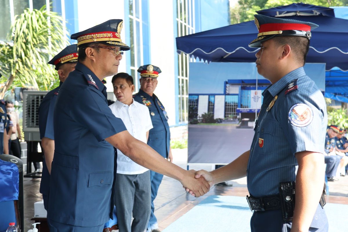 pnppio's tweet photo. CPNP Acorda outlines Five-Point Plan to achieve vision for a safer and more secure nation.

Reas more: https://t.co/jeHkas5R43

https://t.co/txtYyrimqG
https://t.co/5VdvBt96eC
https://t.co/Et8tu51evU https://t.co/JV02ectDjP