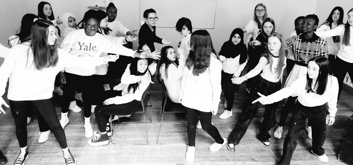 MusicDeptCB's tweet photo. Filming @Gaietyschool our devised theatre project "Isolation" funded by @creativeirl @SDCCArts #CreativeSchools #CreativeSchoolsWeek #CreativityLivesHere @Colaistebride @JuniorCycleArts https://t.co/nefg6JH6u0