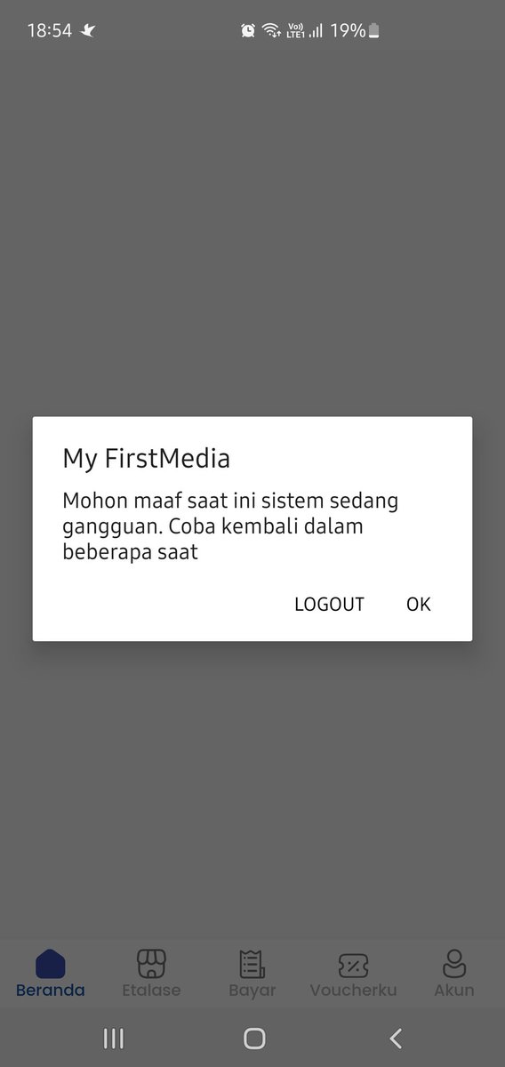 Tee_xaa's tweet photo. @FirstMediaCares ini aplikasi nya dah mow 2 bln ga bs di akses... piye IT nya? Sblm nya malah parah force closing molo. Skrg keluar nya beginian molo... https://t.co/GRbSUwCmHR