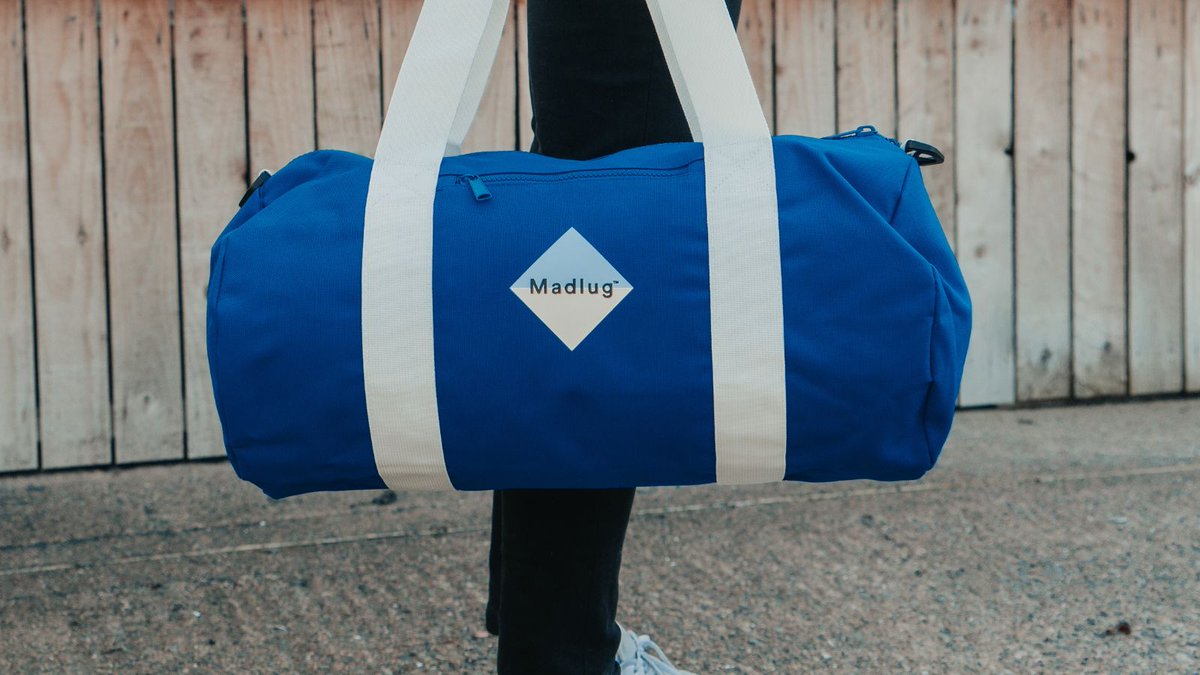 wearemadlug's tweet photo. HITTING THE GYM?

With a 25-litre capacity, our Duffel Bags are big enough for all your gear.

Even better? An adjustable shoulder strap and carry handles make it versatile, too. 

Shop now: https://t.co/OvR8yg5h3S 

 #makeadifference #madlug #madlugbags #gymbags https://t.co/sF1f523gQy