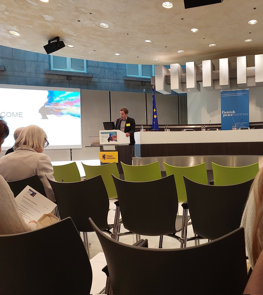 PCRCBiH's tweet photo. 🗨 Konferencija #ReImaginingPeace otvorena je u #Brisel uvodnim riječima @NDuquet, direktora @Vredesinstituut.

Konferencija također slavi  #Dan pobjede u Evropi i #EuropeDay2023. 🇧🇪🇪🇺🇧🇦 https://t.co/sYkDfTJfNd