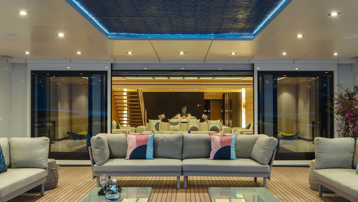BurgessYachts's tweet photo. Providing the ultimate combination of performance and comfort, this is state-of-the-art yachting at its finest.

Redefining open plan living, visit our website to find out more about the magnificent 88.5m (290.4ft) ILLUSION PLUS.

https://t.co/3jgkxbcZHp https://t.co/j6NpEzhvnR