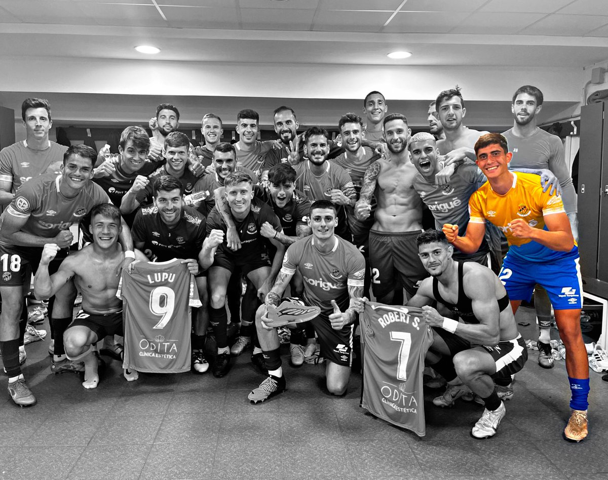 👊🏼⚔️ 𝚅𝙸𝙲𝚃𝙾𝚁𝙸𝙰 𝙲𝙻𝙰𝚅𝙴

El <a href="/NASTICTARRAGONA/">NÀSTIC DE TARRAGONA</a> de Marc Montalvo, que completó los 9️⃣0️⃣ minutos, asalta el mítico 𝗟𝗮𝘀 𝗚𝗮𝘂𝗻𝗮𝘀 y obtiene un triunfo de un valor incalculable. 

#24x7x12 #NàsticDeTarragona #1aRFEF