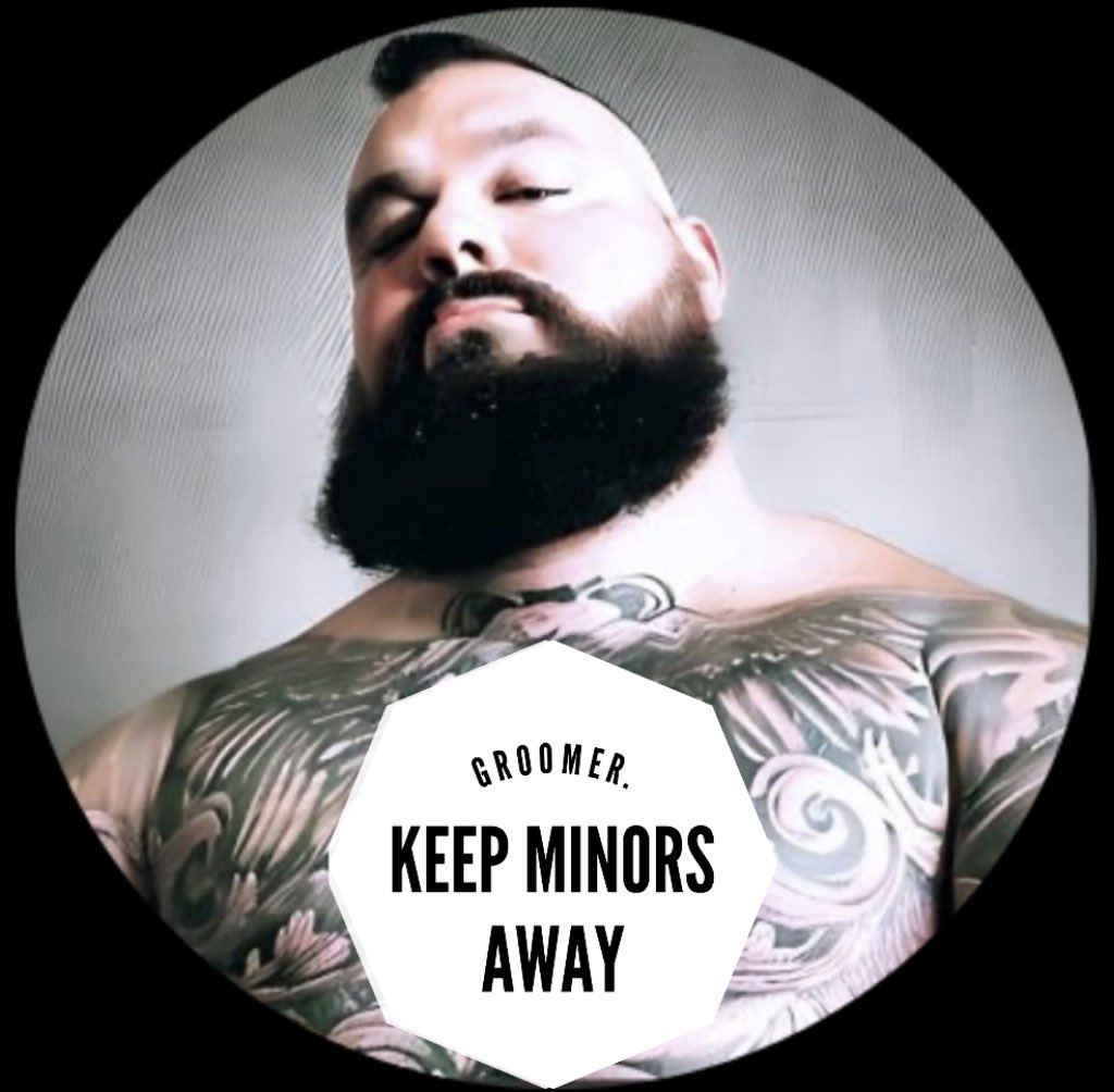 gordbouch's tweet image. This is @therobprimo1. Rob likes causing issues out of non issues. He’s also Islamophobic. He’s proudly Racist. And a groomer. He hangs around minors at “rallies”. #groomers #fascists #therealproblem