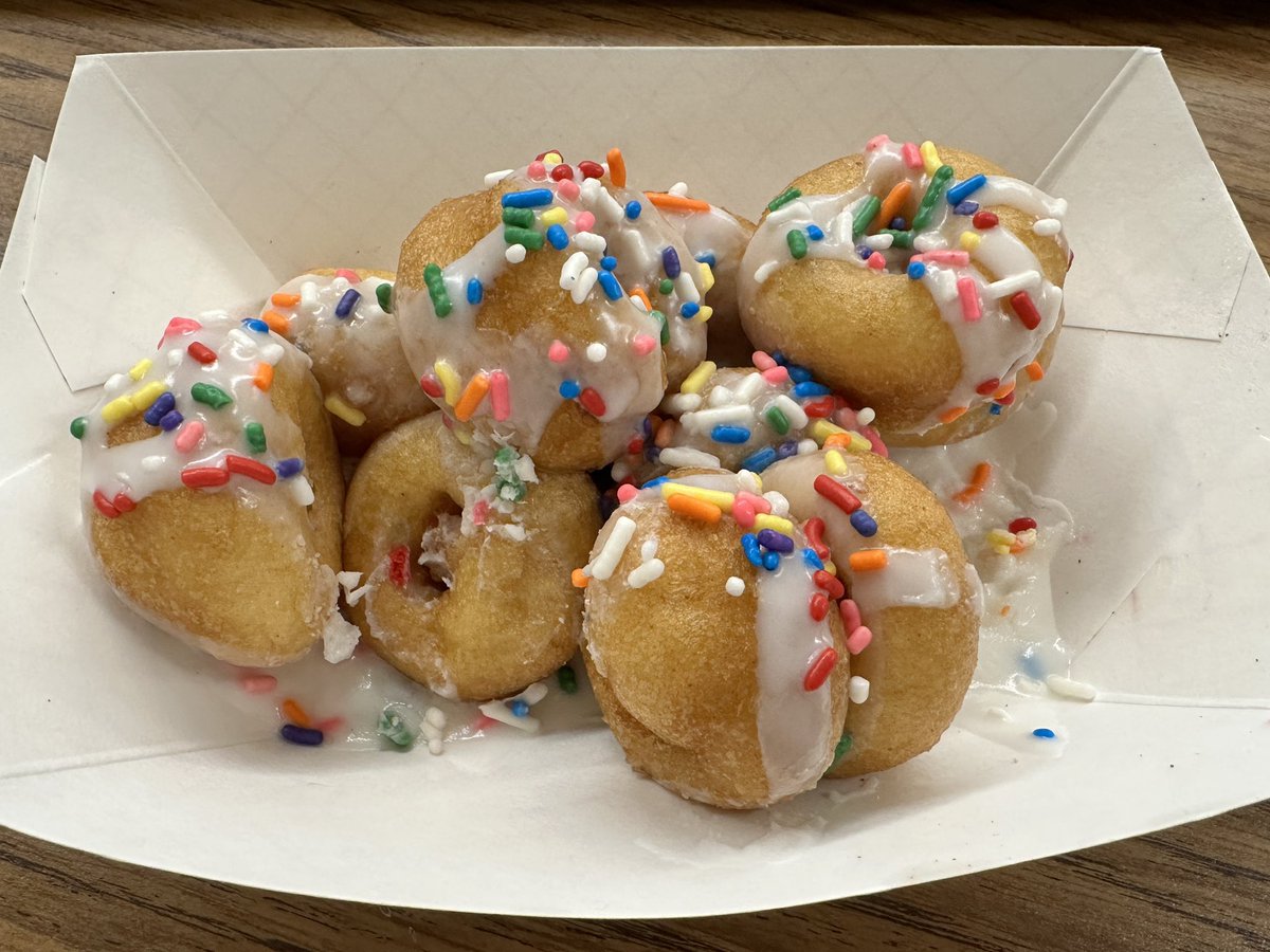 Allison Hilton ❤️ tweet media