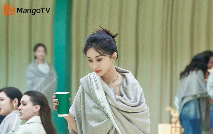 hunantvchina's tweet photo. #RidetheWind2023 EP01 highlights!

#KikiChen expressed her strong heart in the song!

Every Friday and Saturday at 12:00 on #MangoTV!
APP👉https://t.co/XN7U42bqpv
Web👉https://t.co/3ZlcEth9h6

#乘风2023 #陈冰 https://t.co/azjVqEu2Y6