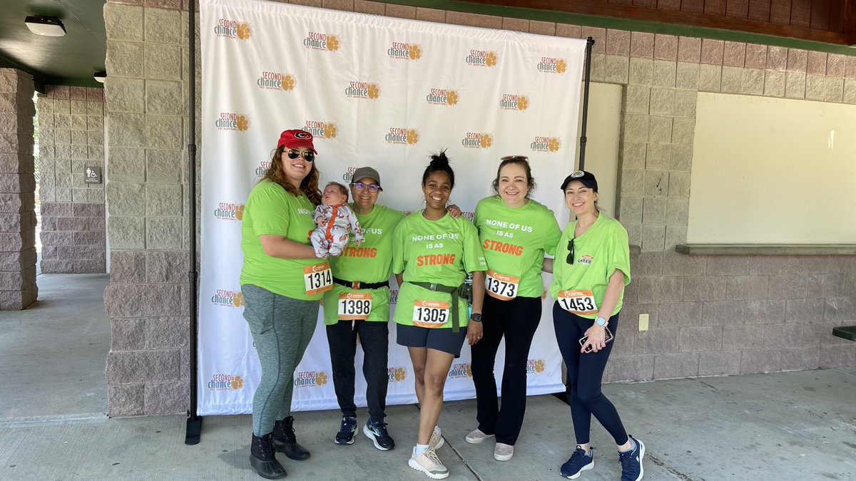 Servpro_Stevens's tweet photo. #SERVPROTeamStevens had a blast at @secondchancepet  Racing for Rescues 5k yesterday! It was a gorgeous day for a race! We were proud to sponsor such a great event- thanks to all who came out!
#heretohelp #secondchancepetadoptions #racingforrescues #servpro https://t.co/R29LGWA44k