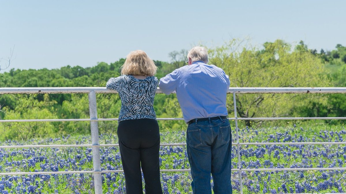 thehill's tweet photo. Nearly half of baby boomers have no retirement savings https://t.co/z3VgjWSe3Y https://t.co/yJjyHndBlm